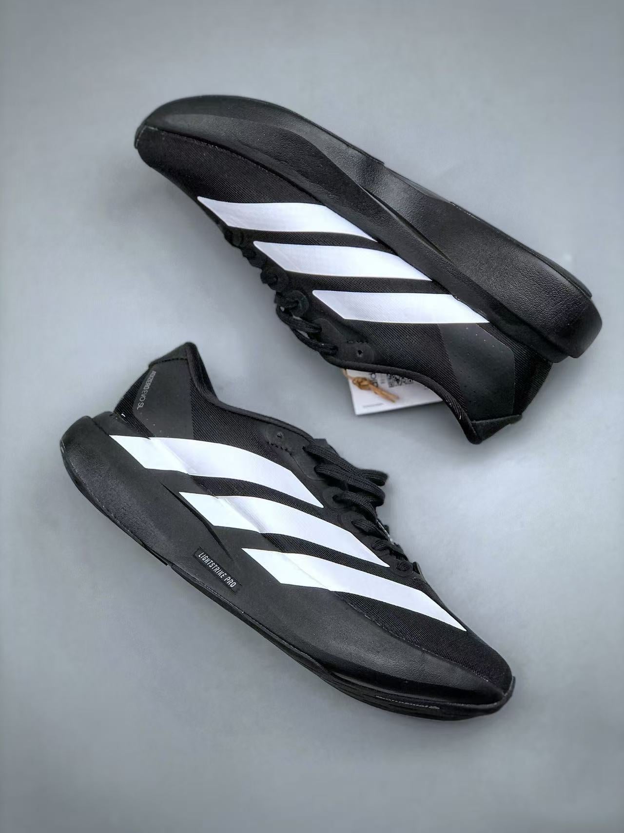 ADIZERO EVO SL