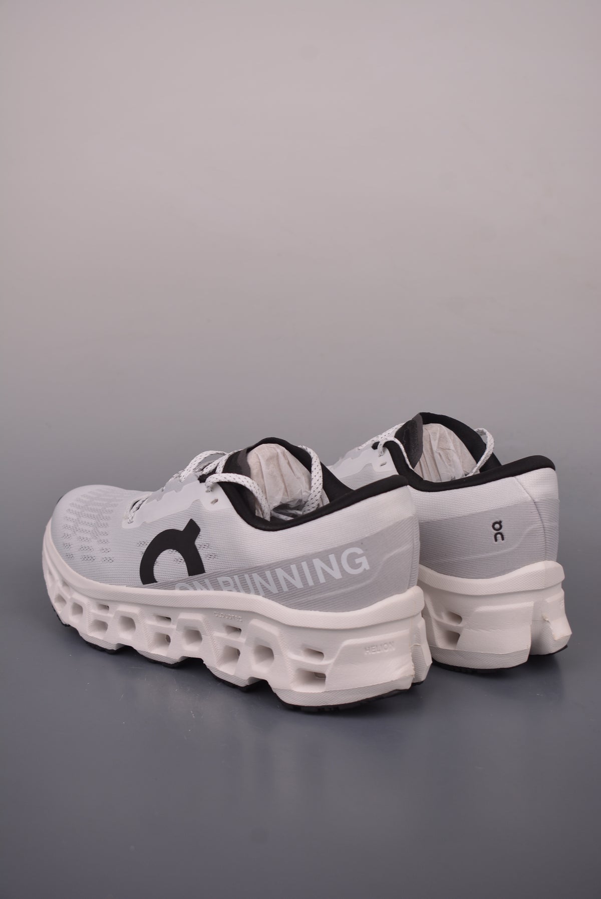 ON CLOUDMONSTER 3