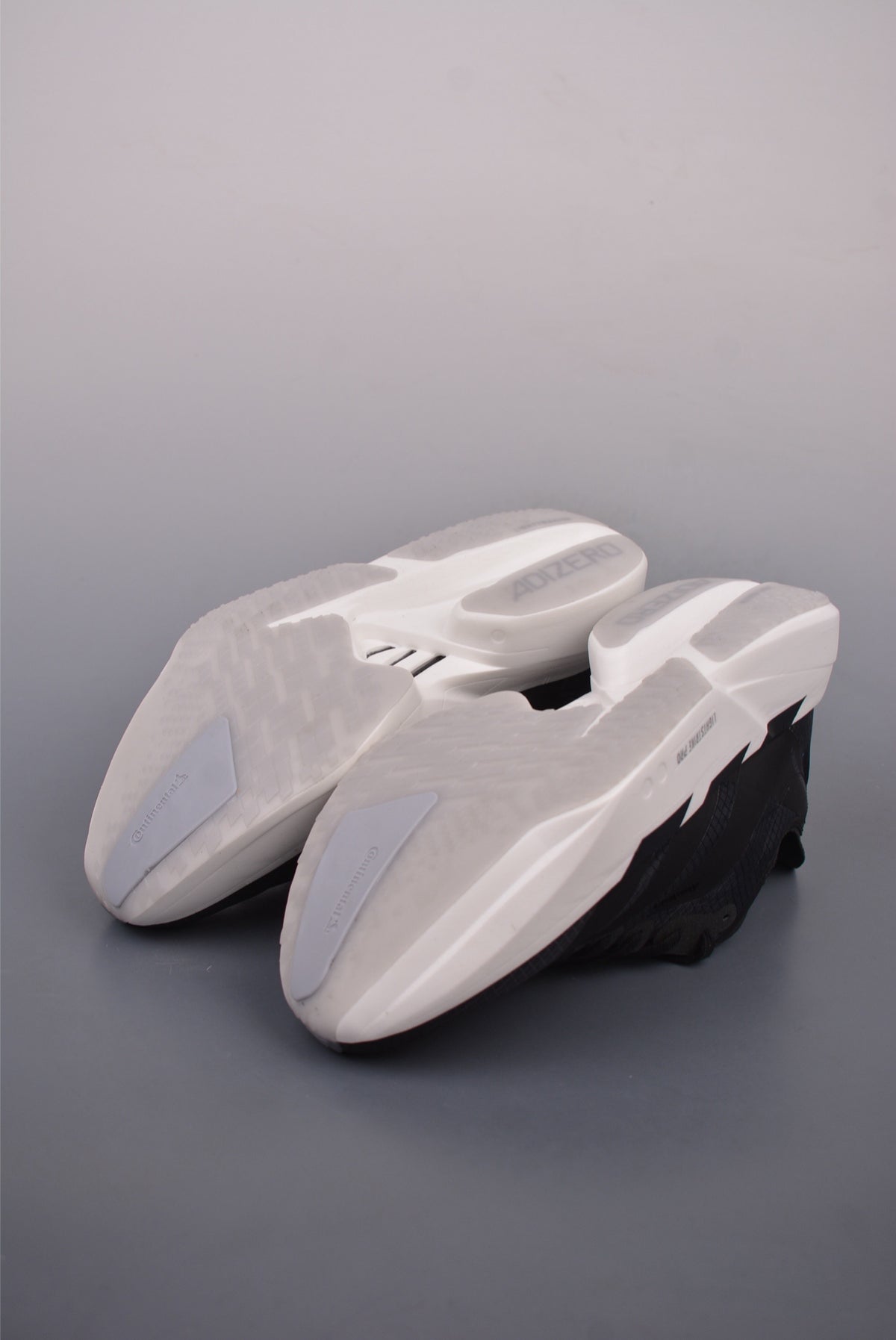 ADIZERO PRO4 BLACK WHITE