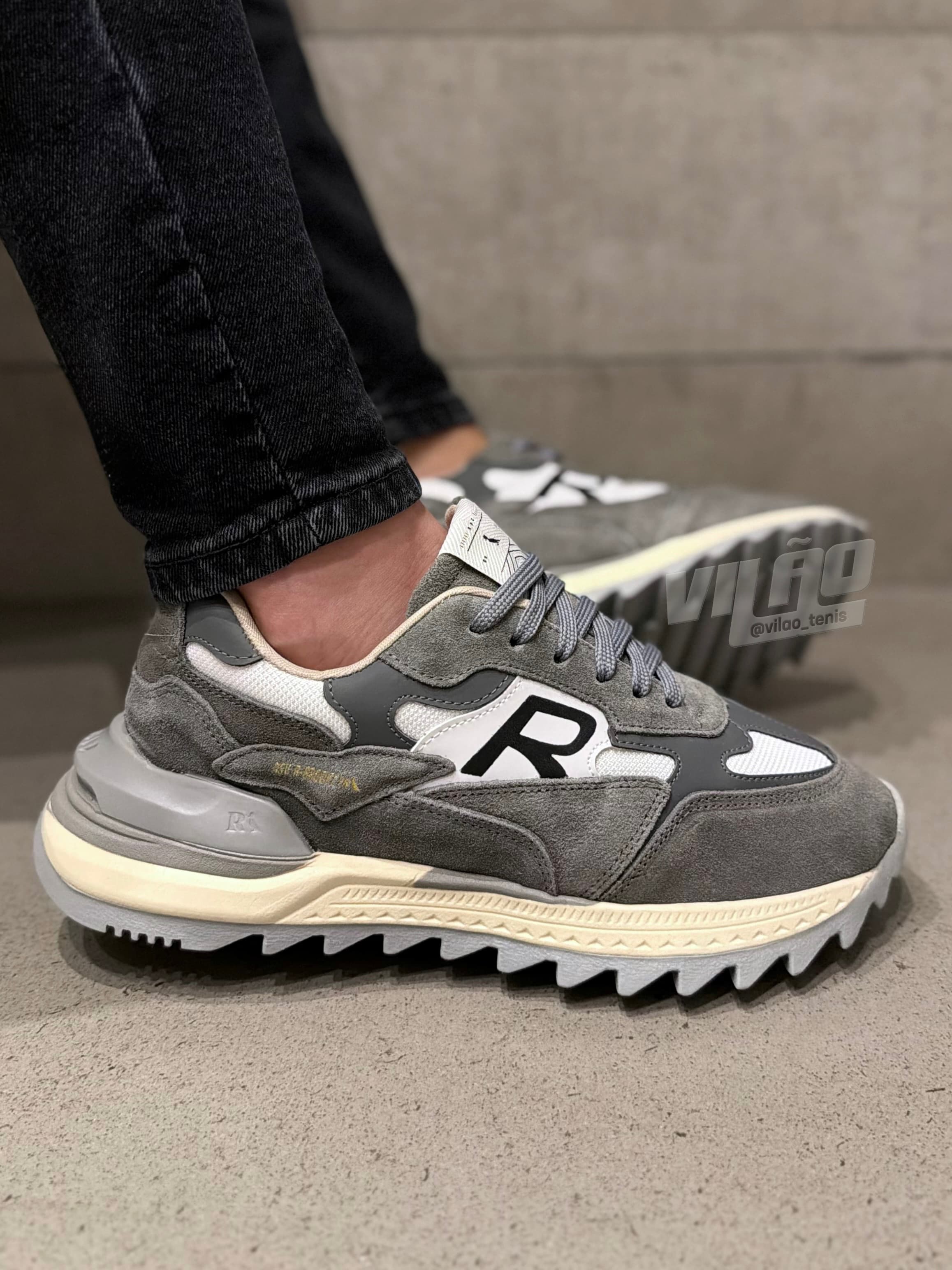R- BROOKLYN